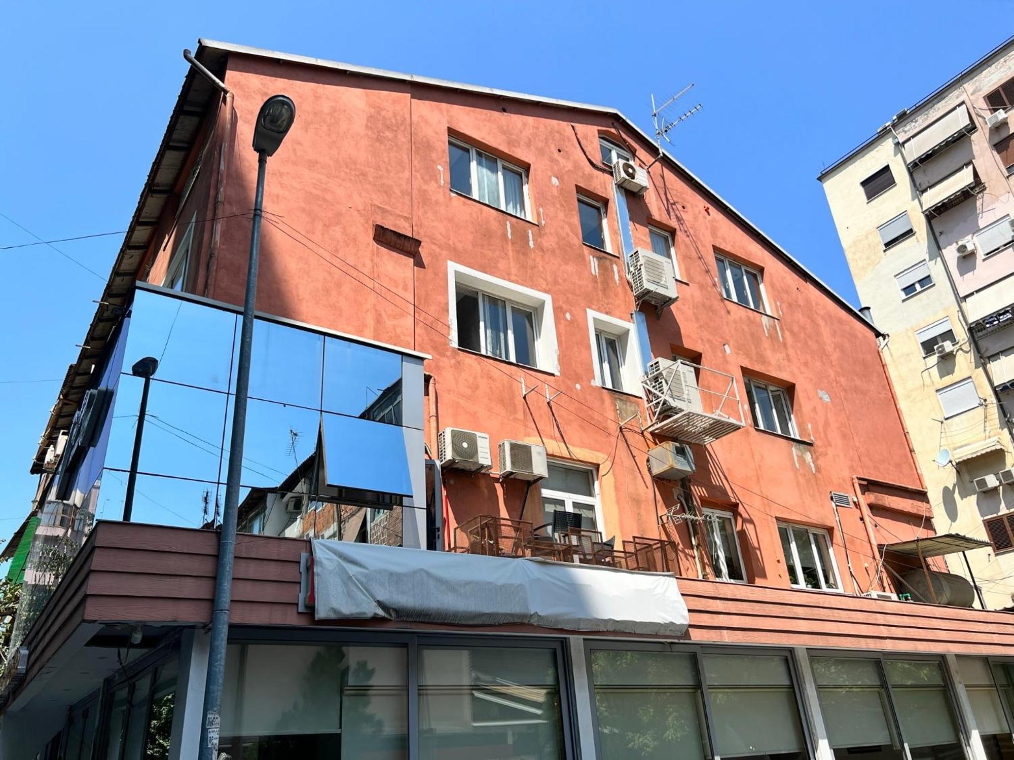 Enzo Rooms & Apartment Blloku Tirana Exterior foto